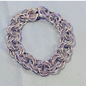 Elegant Silver Chain Bracelet